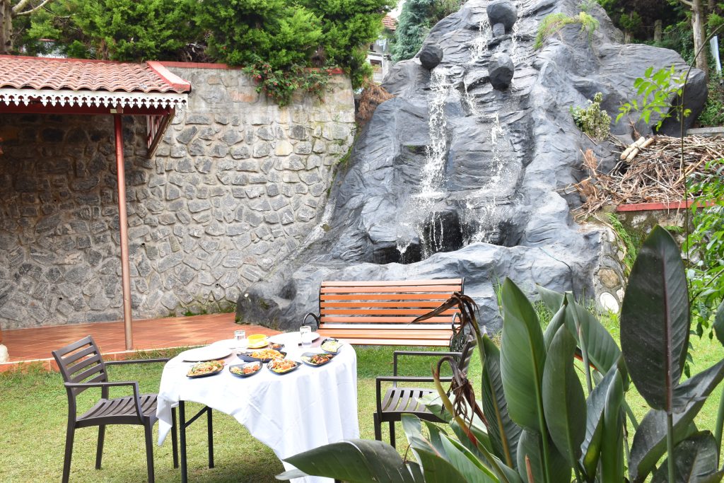 Why This Top-Rated Family Restaurant in Kotagiri Is Everyone’s New Favourite Dining Spot